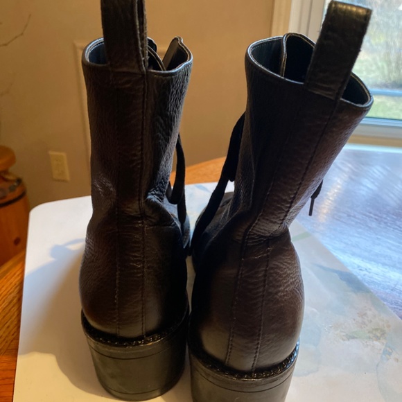 NEW LISTING — Kendall + Kylie Leather Moto Boots EUC - Picture 5 of 13